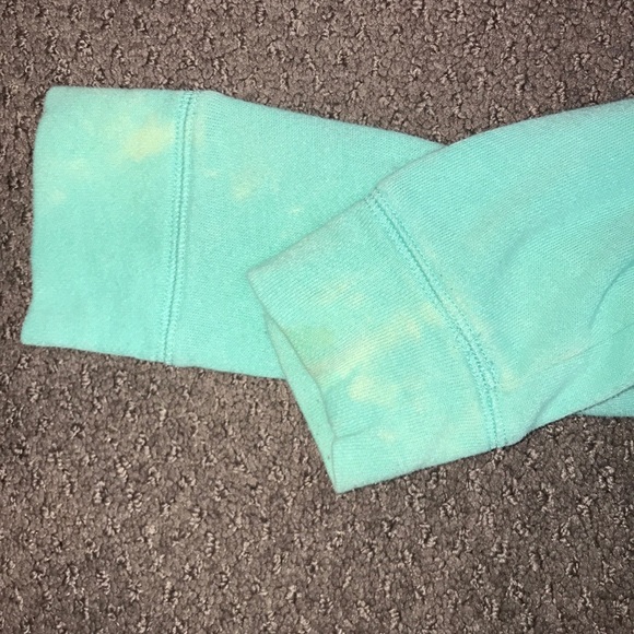 PINK hoodie - Picture 4 of 4